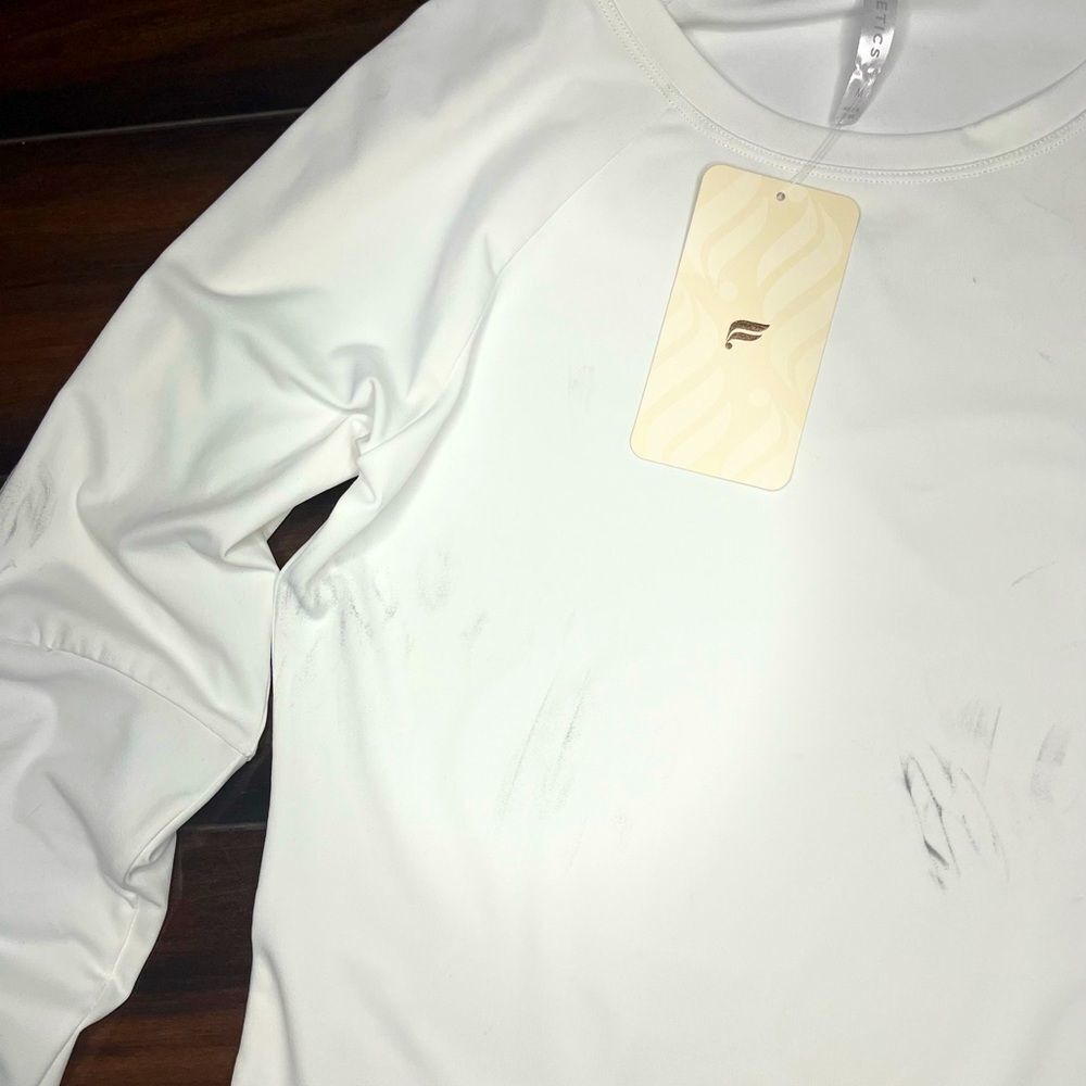 NWT Fabletics Cashel Adjustable Long Sleeve White and Purple Shirt Jacket Size M - Picture 13 of 15